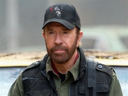 Chuck Norris ve filmu Expendables: Postradatelní 2 (2012)
