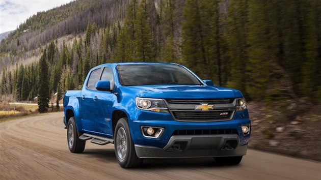 Chevrolet Colorado me mt pod kapotou tyvlcov turbodiesel 2,8 litru.