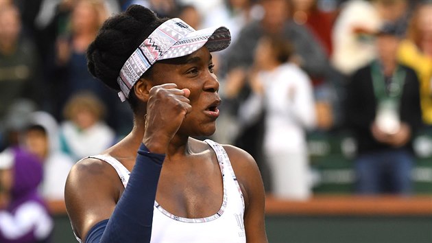 Venus Williamsov se raduje na turnaji v Indian Wells.