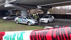 Policisté v Teplicích vypátrali poheovaného, byl mrtvý v aut. (16. bezna...