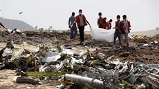 Trosky letounu Boeing 737-8 MAX letu ET-302 z Addis Abeby (Etiopie) do Nairobi...