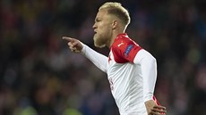 Slávista Mick Van Buren oslavuje gól do sít FC Sevilla v osmifinálové odvet...