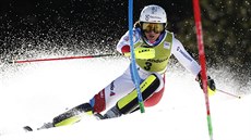 Wendy Holdenerová ve slalomu v Soldeu.