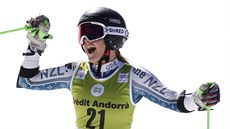 Alice Robinsonová po obím slalomu v Soldeu.