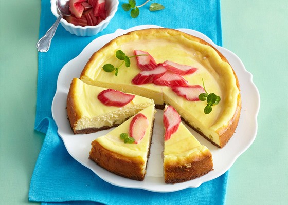 RECEPT DNE:  Rebarborový cheesecake