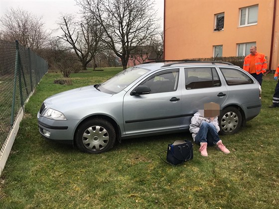 Opilá ena z ían chtla jet pro dceru do koly, ale nezvládla vyjet ani ze...