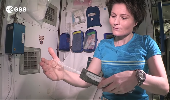 Zatím jedinou astronautkou ESA je Italka Samantha Cristoforettiová
