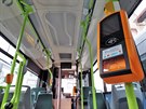trnáct nových nízkopodlaních autobus na stlaený zemní plyn nasazuje do...