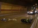 Dvaatyicetilet motork boural v praskm tunelu Mrzovkax