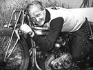 Motocyklová legenda Burt Munro