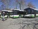 Sedm novch klimatizovanch trolejbus na baterie zane vozit cestujc po...