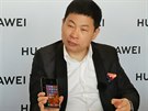 Šéf mobilní divize Huawei Richard Yu krátce po premiéře smartphonů řady P30