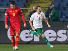 Bulharský fotbalista Todor Nedelev (v bílém) se raduje z gólu v kvalifikaním...