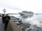 Norská výletní lo Viking Sky bezpen zakotvila v pístavu Molde poté, co jí v...