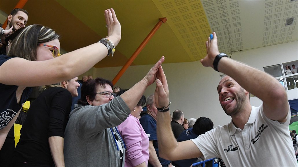 Houška: Ať nás lidi vyblázní. A pak zboříme Maroldovku!