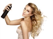 Co doká�e oby�ejný lak na vlasy