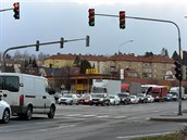 Msto z obav z jet vtích problém nechalo peprogramovat semafory tak, aby...