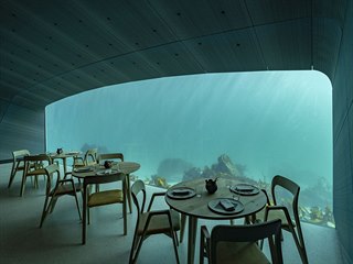 První evropská podmořská restaurace s názvem Under se nachází v nejjižnějším...
