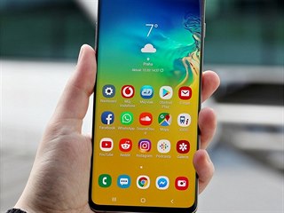 Galaxy S10+ je aktuální špičkou Samsungu. V létě jej nahradí Note 10