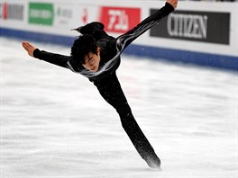 Americký krasobruslař Nathan Chen na MS v Japonsku.