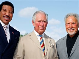 Lionel Richie, princ Charles a Tom Jones na Barbadosu (19. března 2019)