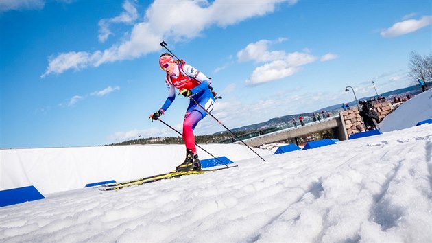 Slovensk biatlonistka Anastasia Kuzminov bhem sthacho zvodu v Oslu