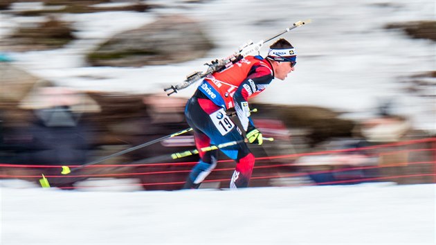 esk biatlonista Michal krm na trati zvodu s hromadnm startem v Oslu