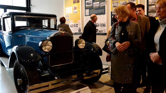 Model Packard Six byl vyrbn v americkm Detroitu letech 1925  1928 a celkem bylo zhotoveno 107 443 voz. Firma Brok karosovala ve druh polovin 20. let hned nkolik automobil na tomto podvozku. Vystaven vz obdrel v Plzni karoserii typu conduit interieur.