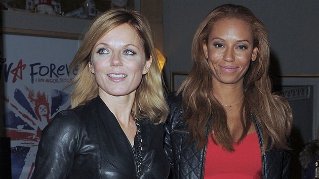 Geri Hornerová a Melanie Brownová ze Spice Girls (7. února 2013)