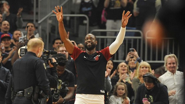 Dwyane Wade z Miami zdrav fanouky.