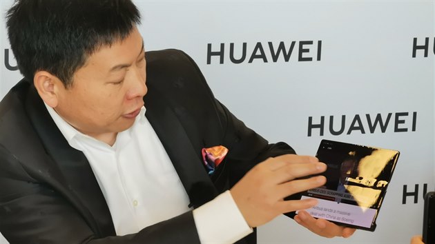 f mobiln divize Huawei Richard Yu krtce po premie smartphon ady P30