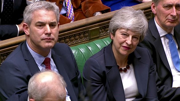 Britsk premirka Theresa Mayov v parlamentu. (28. bezna 2019)