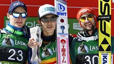 Závrený závod Svtového poháru skokan na lyích vyhrál Japonec Rjoju...