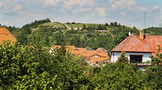 Obyvatelm Tluné na Plzesku se nezamlouvá plán investora postavit na hald po...