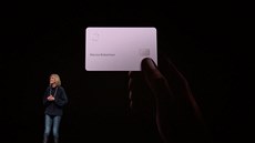 V rámci Apple Card můžete mít i platinovou kreditní kartu.