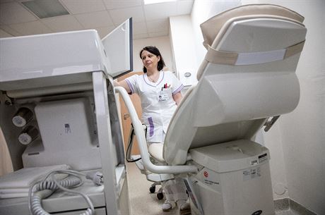 Fakultní nemocnice v Ostrav ve tvrtek otevela nové oddlení rizikového...