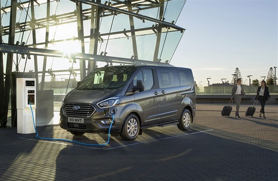 Ford Transit Custom plug-in hybrid