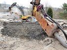 Zaala demolice Doubskho mostu pes eku Ohi v Karlovch Varech. (3. 4. 2019)