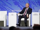 Ruský prezident Vladimir Putin na arktickém fóru v Petrohradu (9. dubna 2019)