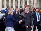 Zemana pijal v Hofburgu rakouský prezident Alexander Van der Bellen. (3. dubna...