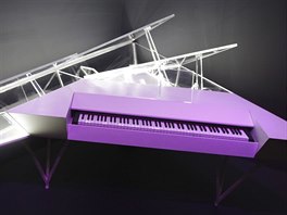 KLAVÍR LADY GAGA. Elektrický klavír zpvaky Lady Gaga na výstav v newyorském ...