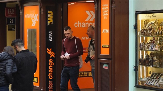 Ve směnárně Interchange vydali správný doklad. Zároveň měli informaci o stornování transakce uvedenou na kurzovním lístku.