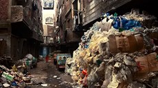 Lidé, kteí tam bydlí, po celé generace z odpadk, jejich recyklace ijí.