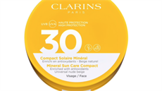 Tónovaná ochrana proti slunci Suncare Face Compact SPF 30, Clarins, 980 K