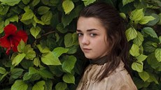 Maisie Williamsová na promo fotografii k seriálu Hra o trny (2011)