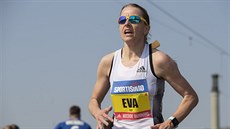 Eva Filipiová na trati Praského plmaratonu