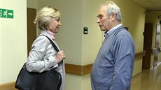 Milu�e �plechtová a Alois �vehlík v seriálu Cesty dom� (2010)