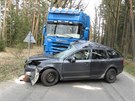 Vn nehoda na nkolik hodin uzavela silnici mezi Sudomicemi u Bechyn a...