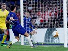 Pedro Rodríguez z Chelsea z metru ve vyloené anci trefuje ty slávistické...