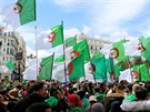 Demonstrace v Alíru proti stávajícímu reimu (12. 4. 2019)